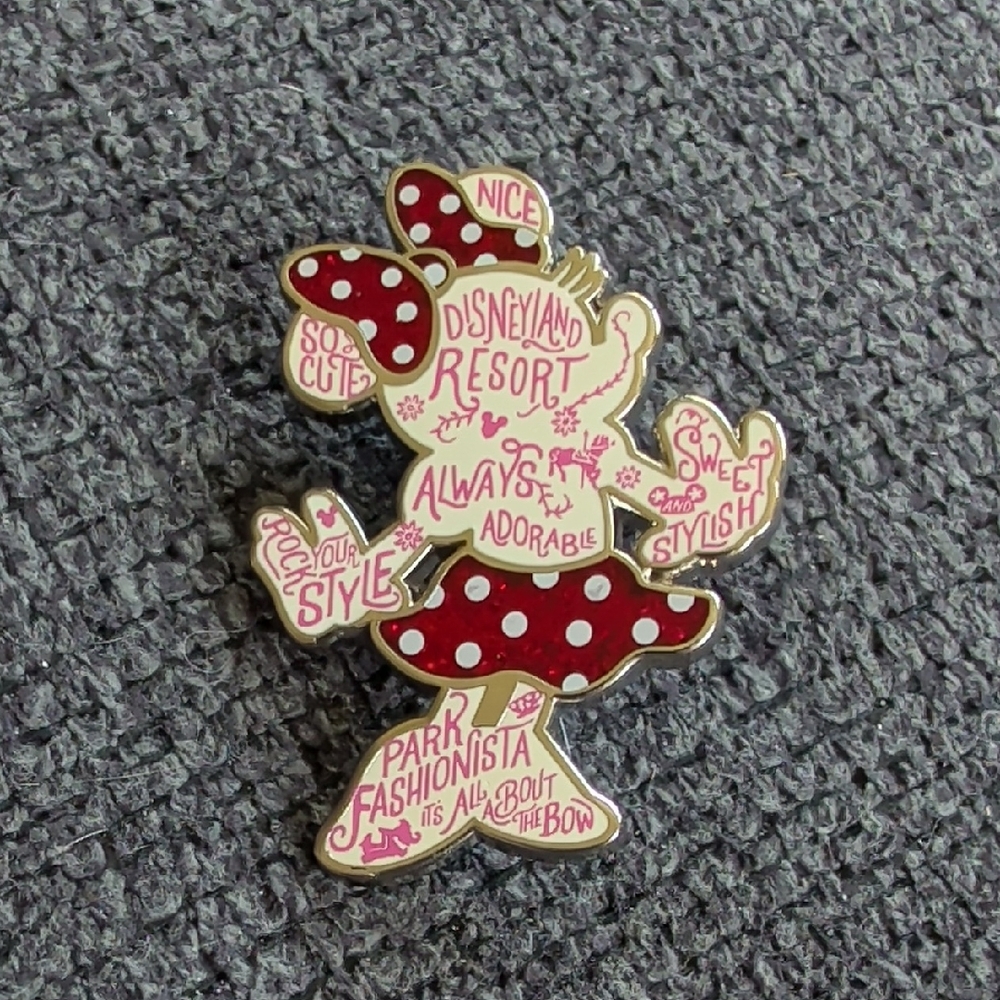 Disneyland Resort Minnie Mouse Pin